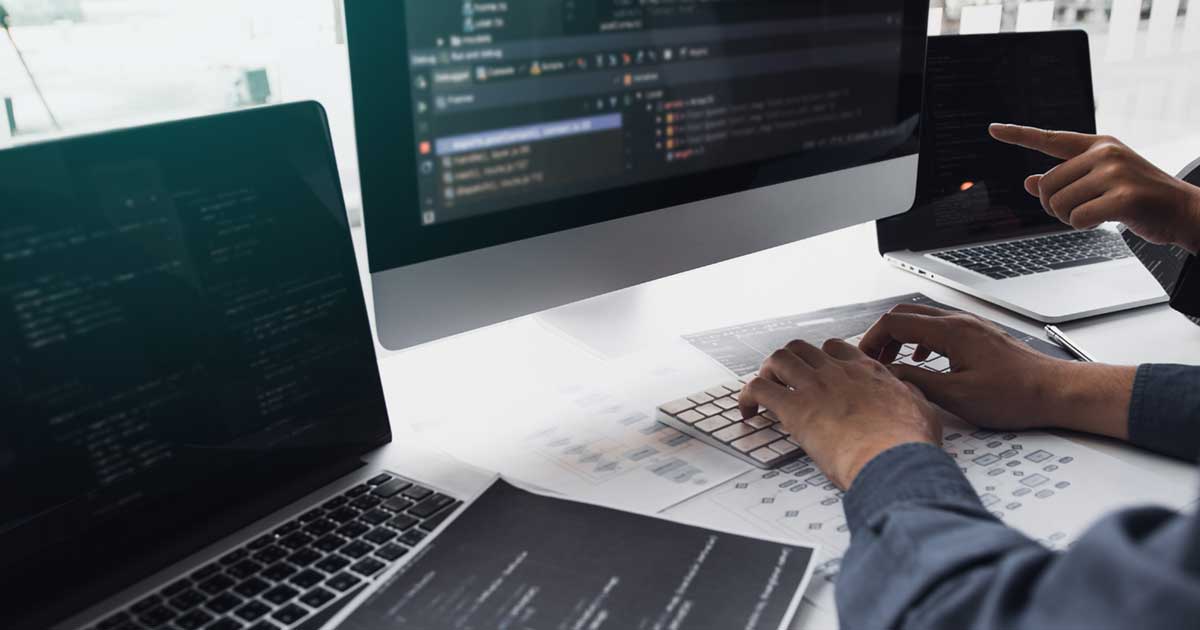 De ce Next.js e mai bun pentru site-uri de hotel (viteză + SEO + conversie)